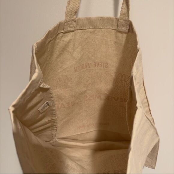 Steve Madden Tote Bag “Never Miss a Beat” Red and Cream Have a Nice Day! - Picture 2 of 3